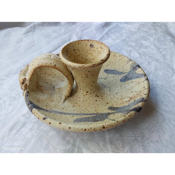Vintage studio pottery candle holder with handle speckled glaze with blue motif - Picture 2 of 7